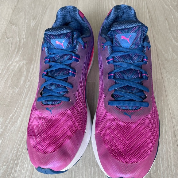 Puma’s Speed 600 Ignite 2 Women’s Running Sneakers - Picture 4 of 4